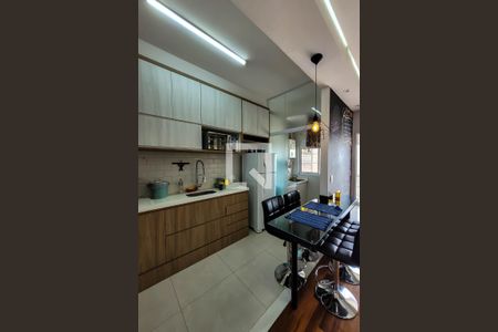 Apartamento à venda com 65m², 2 quartos e 1 vaga Apartamento à venda com 65m², 2 quartos e 1 vagaCozinha