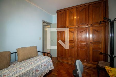 Casa à venda com 224m², 4 quartos e 2 vagasQuarto 2