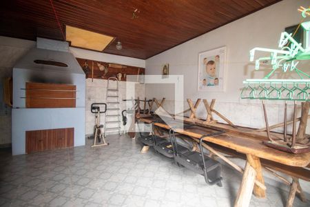 Casa à venda com 224m², 4 quartos e 2 vagasSala e Cozinha da Edícula