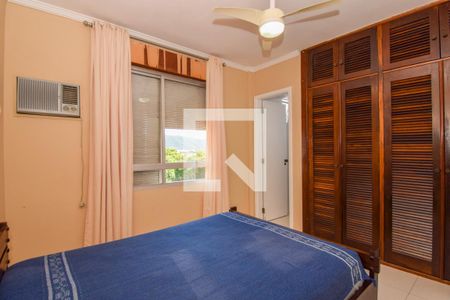 Apartamento para alugar com 217m², 3 quartos e 2 vagas Apartamento para alugar com 217m², 3 quartos e 2 vagasSuíte