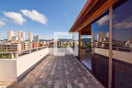 Apartamento para alugar com 217m², 3 quartos e 2 vagas Apartamento para alugar com 217m², 3 quartos e 2 vagasVaranda da Cobertura