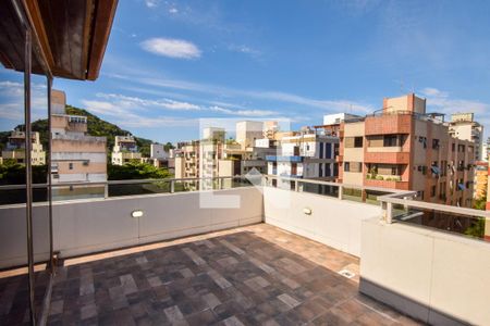 Apartamento para alugar com 217m², 3 quartos e 2 vagas Apartamento para alugar com 217m², 3 quartos e 2 vagasVaranda da Cobertura