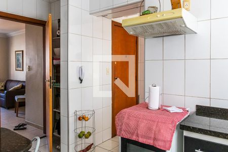 Apartamento à venda com 100m², 3 quartos e 2 vagasCozinha
