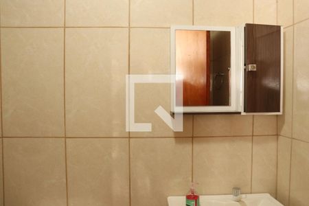 Casa à venda com 360m², 2 quartos e 2 vagasBanheiro de Serviço