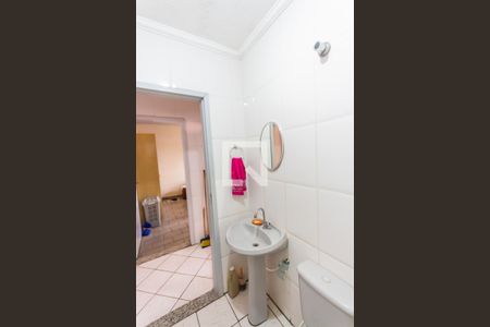 Casa à venda com 250m², 2 quartos e 1 vaga Casa à venda com 250m², 2 quartos e 1 vagaBanheiro