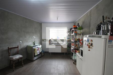 Casa à venda com 198m², 2 quartos e 2 vagasCozinha