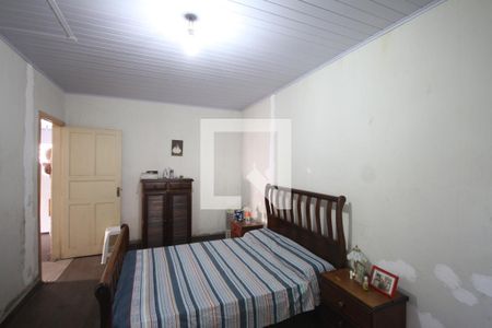 Casa à venda com 198m², 2 quartos e 2 vagasSuíte