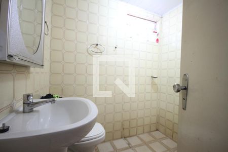 Casa à venda com 198m², 2 quartos e 2 vagasSuíte