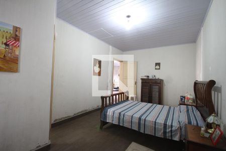 Casa à venda com 198m², 2 quartos e 2 vagasSuíte