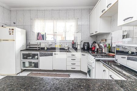 Casa à venda com 180m², 3 quartos e 3 vagas Casa à venda com 180m², 3 quartos e 3 vagasCozinha