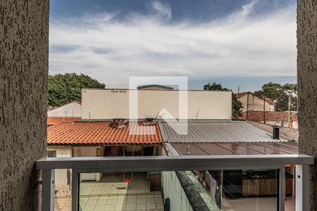 Casa à venda com 180m², 3 quartos e 3 vagas Casa à venda com 180m², 3 quartos e 3 vagasVista