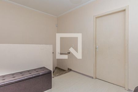 Casa à venda com 180m², 3 quartos e 3 vagas Casa à venda com 180m², 3 quartos e 3 vagasSala superior