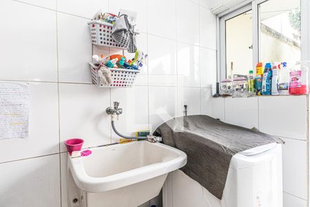 Casa à venda com 180m², 3 quartos e 3 vagas Casa à venda com 180m², 3 quartos e 3 vagasÁrea de Serviço