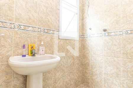 Casa à venda com 180m², 3 quartos e 3 vagas Casa à venda com 180m², 3 quartos e 3 vagasBanheiro