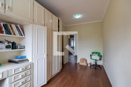 Casa à venda com 280m², 3 quartos e 3 vagas Casa à venda com 280m², 3 quartos e 3 vagasQuarto 3