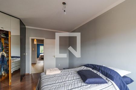 Casa à venda com 280m², 3 quartos e 3 vagas Casa à venda com 280m², 3 quartos e 3 vagasSuite