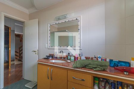 Casa à venda com 280m², 3 quartos e 3 vagas Casa à venda com 280m², 3 quartos e 3 vagasBanheiro da Suíte