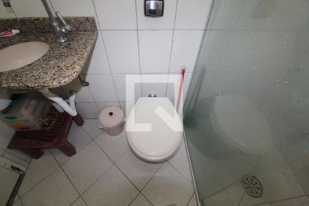 Casa à venda com 223m², 2 quartos e 3 vagasBanheiro social