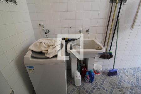 Casa à venda com 223m², 2 quartos e 3 vagasÁrea serviço