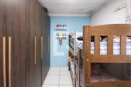 Quarto 2 de casa para alugar com 2 quartos, 150m² em Vila Industrial, São Paulo