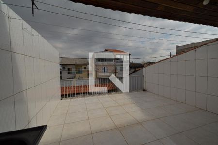 Casa à venda com 155m², 3 quartos e 5 vagas Casa à venda com 155m², 3 quartos e 5 vagasSacada