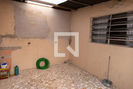 Casa à venda com 225m², 3 quartos e 2 vagasQuintal