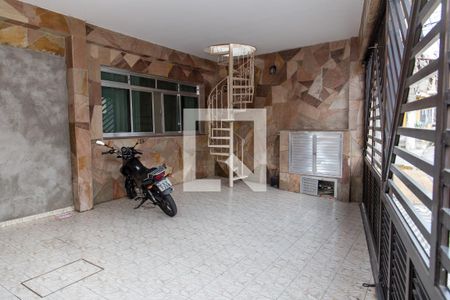 Casa à venda com 225m², 3 quartos e 2 vagasGaragem