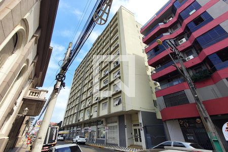 Apartamento à venda com 95m², 3 quartos e sem vaga Apartamento à venda com 95m², 3 quartos e sem vagaFachada