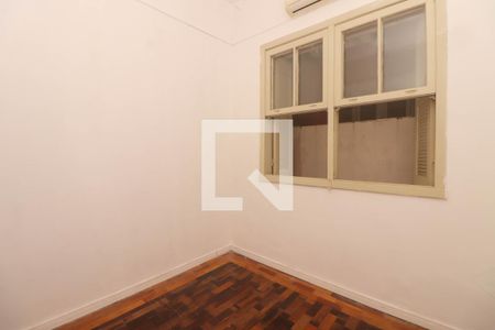 Quarto 2 de apartamento para alugar com 2 quartos, 62m² em Petrópolis, Porto Alegre