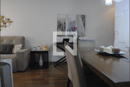 Apartamento à venda com 73m², 2 quartos e 1 vagaSala