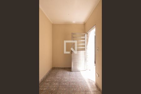Casa de condomínio à venda com 100m², 3 quartos e 1 vaga Casa de condomínio à venda com 100m², 3 quartos e 1 vagaQuardo serviço