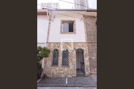 Casa de condomínio à venda com 100m², 3 quartos e 1 vaga Casa de condomínio à venda com 100m², 3 quartos e 1 vagaFachada