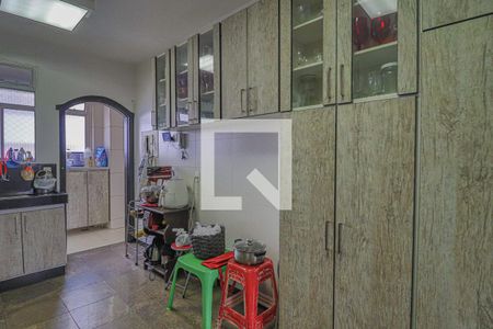 Apartamento à venda com 144m², 4 quartos e 2 vagasCozinha