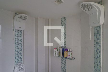 Apartamento à venda com 144m², 4 quartos e 2 vagasBanheiro Quarto Suíte