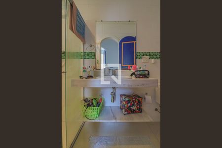 Apartamento à venda com 144m², 4 quartos e 2 vagasBanheiro Corredor