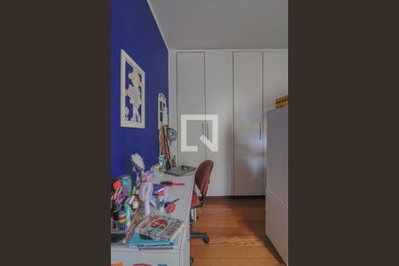 Apartamento à venda com 144m², 4 quartos e 2 vagasQuarto 3