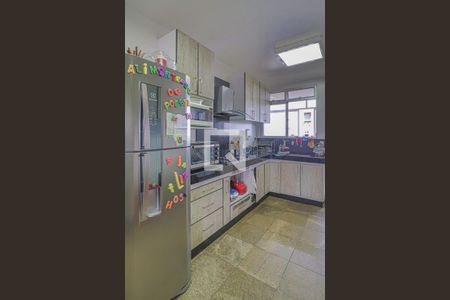 Apartamento à venda com 144m², 4 quartos e 2 vagasCozinha