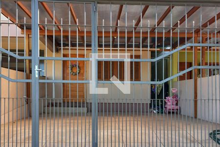 Casa à venda com 120m², 4 quartos e 2 vagas Casa à venda com 120m², 4 quartos e 2 vagasGaragem