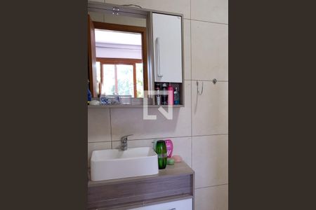 Casa à venda com 120m², 4 quartos e 2 vagas Casa à venda com 120m², 4 quartos e 2 vagasBanheiro 2