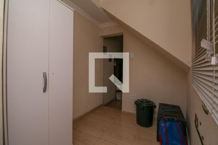 Casa à venda com 370m², 5 quartos e 2 vagas Casa à venda com 370m², 5 quartos e 2 vagasQuarto 2
