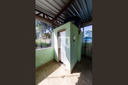 Casa à venda com 190m², 3 quartos e 2 vagas Casa à venda com 190m², 3 quartos e 2 vagasBanheiro do terraço