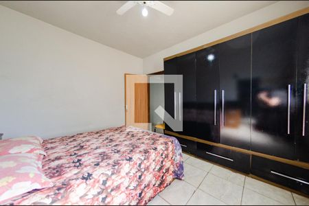 Casa à venda com 190m², 3 quartos e 2 vagas Casa à venda com 190m², 3 quartos e 2 vagasQuarto 2