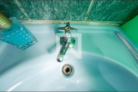 Casa à venda com 190m², 3 quartos e 2 vagas Casa à venda com 190m², 3 quartos e 2 vagasBanheiro