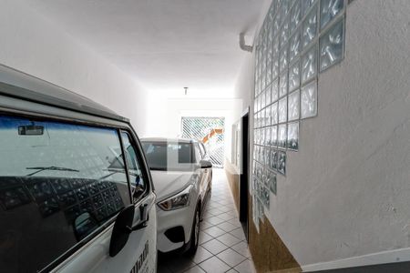 Casa à venda com 380m², 3 quartos e 3 vagas Casa à venda com 380m², 3 quartos e 3 vagasGaragem
