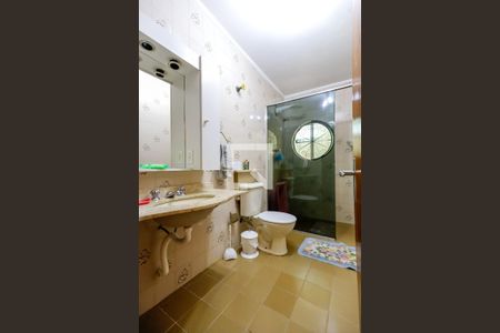 Casa à venda com 380m², 3 quartos e 3 vagas Casa à venda com 380m², 3 quartos e 3 vagasBanheiro