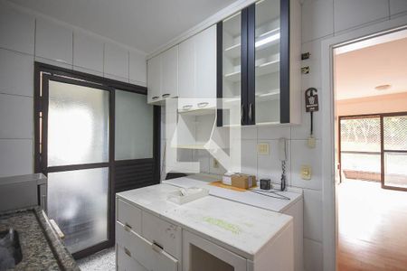 Apartamento à venda com 94m², 3 quartos e 2 vagas Apartamento à venda com 94m², 3 quartos e 2 vagasCozinha