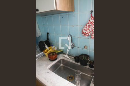 Casa à venda com 330m², 2 quartos e 7 vagas Casa à venda com 330m², 2 quartos e 7 vagasCozinha