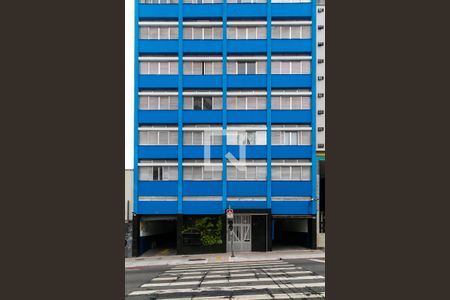 Studio para alugar com 34m², 1 quarto e sem vaga Studio para alugar com 34m², 1 quarto e sem vagaFachada