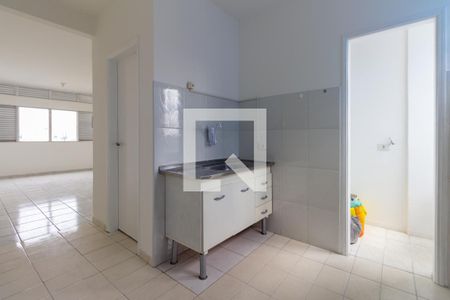 Cozinha de kitnet/studio para alugar com 1 quarto, 34m² em Consolação, São Paulo
