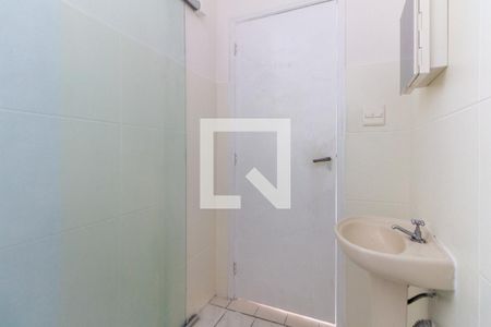 Banheiro de kitnet/studio para alugar com 1 quarto, 34m² em Consolação, São Paulo